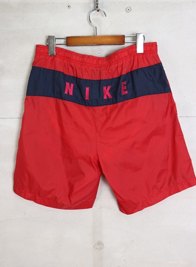 90&#039;s NIKE shorts (~34.5)