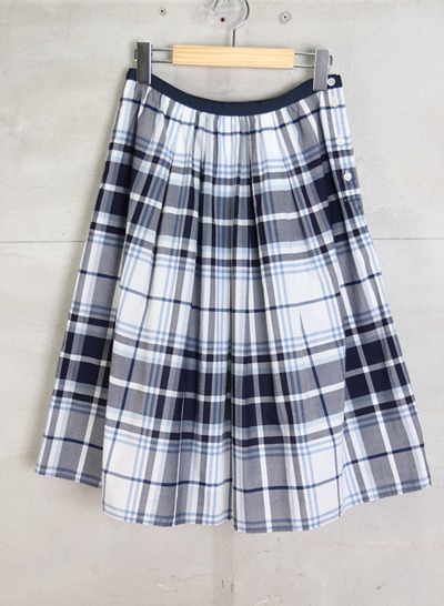 (Made in JAPAN) MARGARET HOWELL skirt