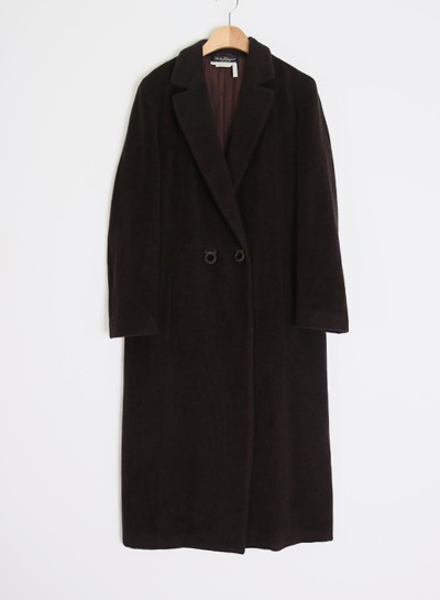 (Made in ITALY) SALVATORE FERRAGAMO wool coat