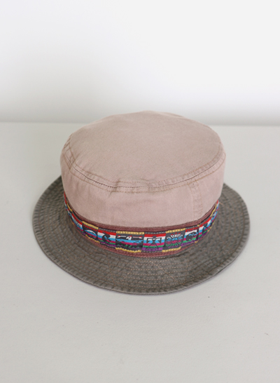 TITICACA bucket hat